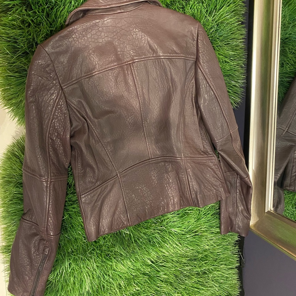 Leather jacket - Picture 7 of 7